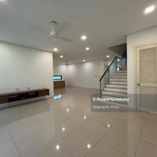 Guarded Club House Sunway Montana Townhouse Partially Furnished