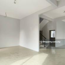 Double and Half Storey For Sale at Juru Heights