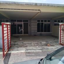Single-storey terraced house @ Tmn Puteri Indah, Kuala Rompin, Pahang