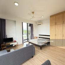 Cube 8 Teens @ Mount Austin Studio full furnished for Sale