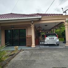 Desa Subang Permai Semi D house for sale