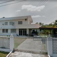 House For Rent at Damai Area.