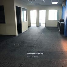 Metropolitan square office , centre wing, level 7