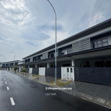 Seremban 2 Arena Double Storey Endlot Rent
