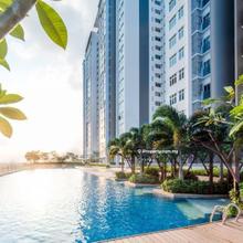 Meridin Bayvue Apartment 3-bedroom next to Edl