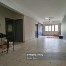 Ready Move-In 910 sqft Palm Garden Apartment, Klang