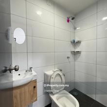 Rafflesia Residence Townhouse Ground Floor Corner For Rent