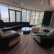 Executive Size Unit, Exclusive Suite