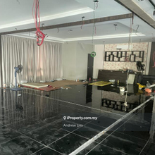 Corner Unit 1st Floor @ Alam Damai for Rent