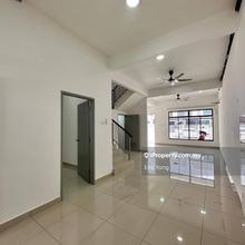 Mutiara Maju Mutiara Rini 