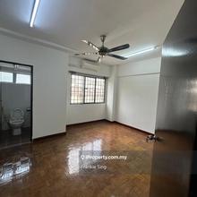 Vista Saujana  Tv Fridge Washing Machine Air Cond Kitchen Cabinet