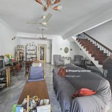 Terrace house for Sale