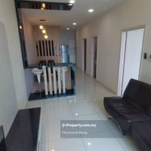 D' Summit Apartment 2 Bedroom (Nearby Kempas Highway)