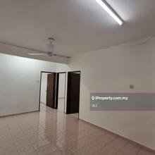 Have mozek flooring, 2 room 1 bath 1 kitchen area, flat panchor indah