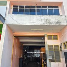 Taman Perindustrian Desa Plentong, Masai, Factory