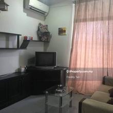 Taman bunga merah un-furnished 1-car park 