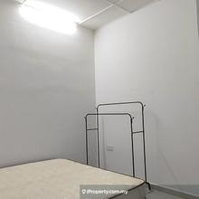 Room for let at tmn berkerly klang