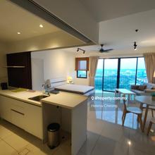 Well furnished. Must view. Easy access via carpark to Setia City Mall
