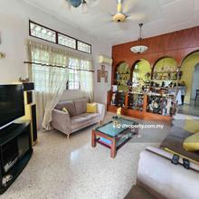 Kepong Taman Bukit Maluri For Sale / 1 Storey End Lot Big Land