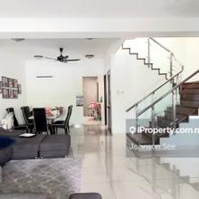2.5-Storey Intermediate Superlink Facing Garden!