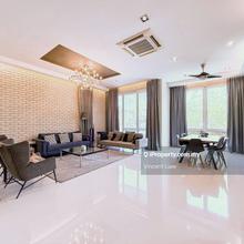 Fully renovated & move in condition