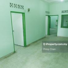 Terrace house for Sale