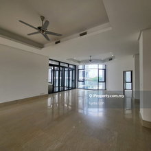 Gallery U-Thant