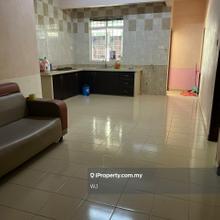 Partial furnish &kitchen cabinet, flat dedap Near to Chung Ling school
