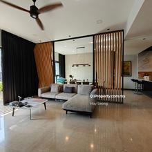 Fully renovated The Greens condo, walk to MRT