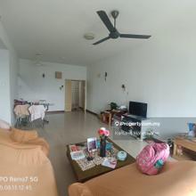 Splendid 3 Room Apartment for Sale in Scott Sentral