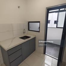 Majestic Maxim Cheras 650sqft 2 R 2 B Near MRT U C S I Unit For Rent