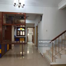 3 storey terrace house for rent at Taman Megah Kepong