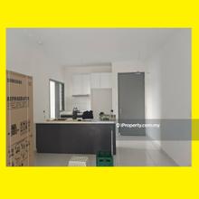 E'island Lake Haven Residence Puchong Selangor