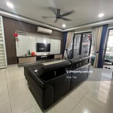 Spacious Fully Extended Home in Excellent Condition Unit For Rent