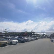 For sale perling single storey shoplot mianroad , Perling