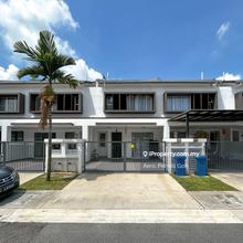 Rimbayu Starling 20 x 60 house for sale like new condition
