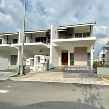 Brand New unit close to internatinal school