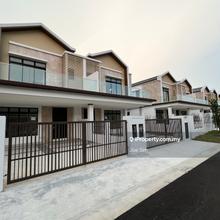 Bandar Cemerlang Precinct C , Bandar Tiram, Ulu Tiram, Brand new