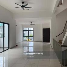 Value Buy Semi-D in Desa Hill Villa