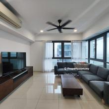 Hi I'm Zeyn a Specialist Agent In Medini Puteri Habour For Rent Case 