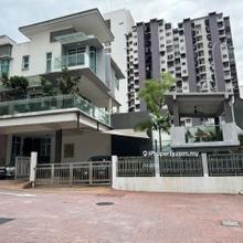 Triple storey corner twin semi d villa at saville @ the park bangsar