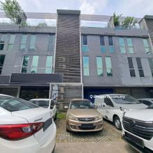 Usj One city 3sty shop Freehold for sale