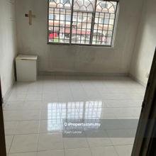 2.5 Terrace House At Taman Desa Karunmas Balakong For Sale!