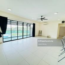 Exclusive Low Density Spacious Unit w Facilities and 2 Carparks Sale!!