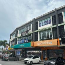 Facing Mainroad , Call For More Detail.