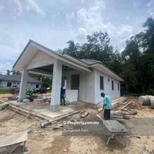 Banglo Mampu Milik di Kampung Chetok