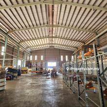 Shah Alam Bangalow Factory, practical size, easy accessible. 