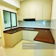 New condo, nice view, partly furnished, 3r3b, 2 carpark
