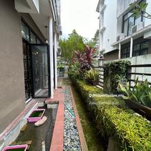 Endlot dual frontage 3 Storey superlink Maple Terrace @ Denai Alam