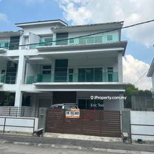 2.5 Storey Semi-d For Sale ( Sitiawan,Taman Harmoni )